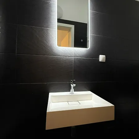 4g Lv 6-zimmer-apartment Hbf *