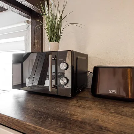 Apartment 4g Lv 6-zimmer-apartment Hbf Halle (Saale)