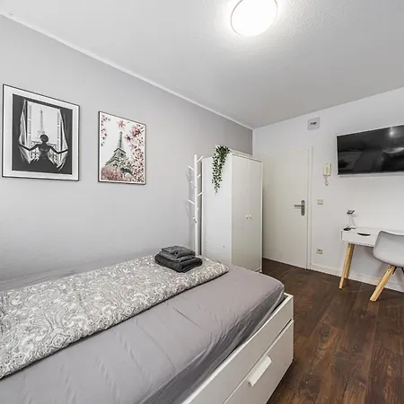 4g Lv 6-zimmer-apartment Hbf Halle (Saale)