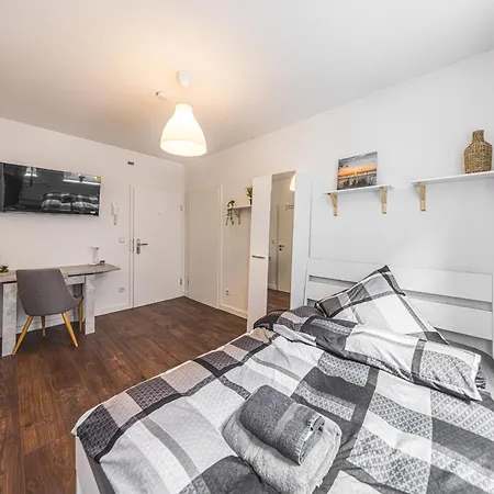 4g Lv 6-zimmer-apartment Hbf Apartment *