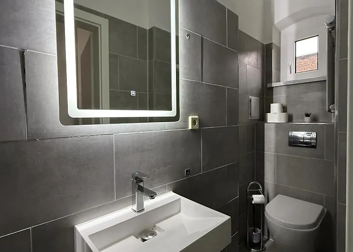 Διαμέρισμα 4g Lv 6-zimmer-apartment Hbf *