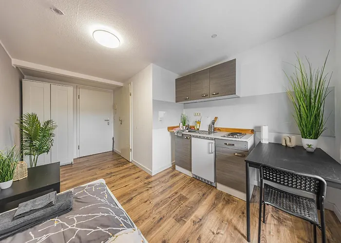 Διαμέρισμα 4g Lv 6-zimmer-apartment Hbf *